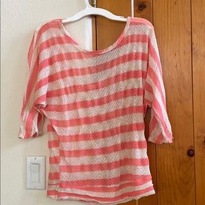 Women’s knit top
